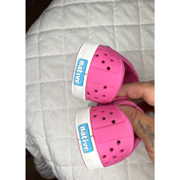 Native Jefferson Slip-Ons C5 - Hollywood Pink (Hot Pink) - Picture 7 of 10